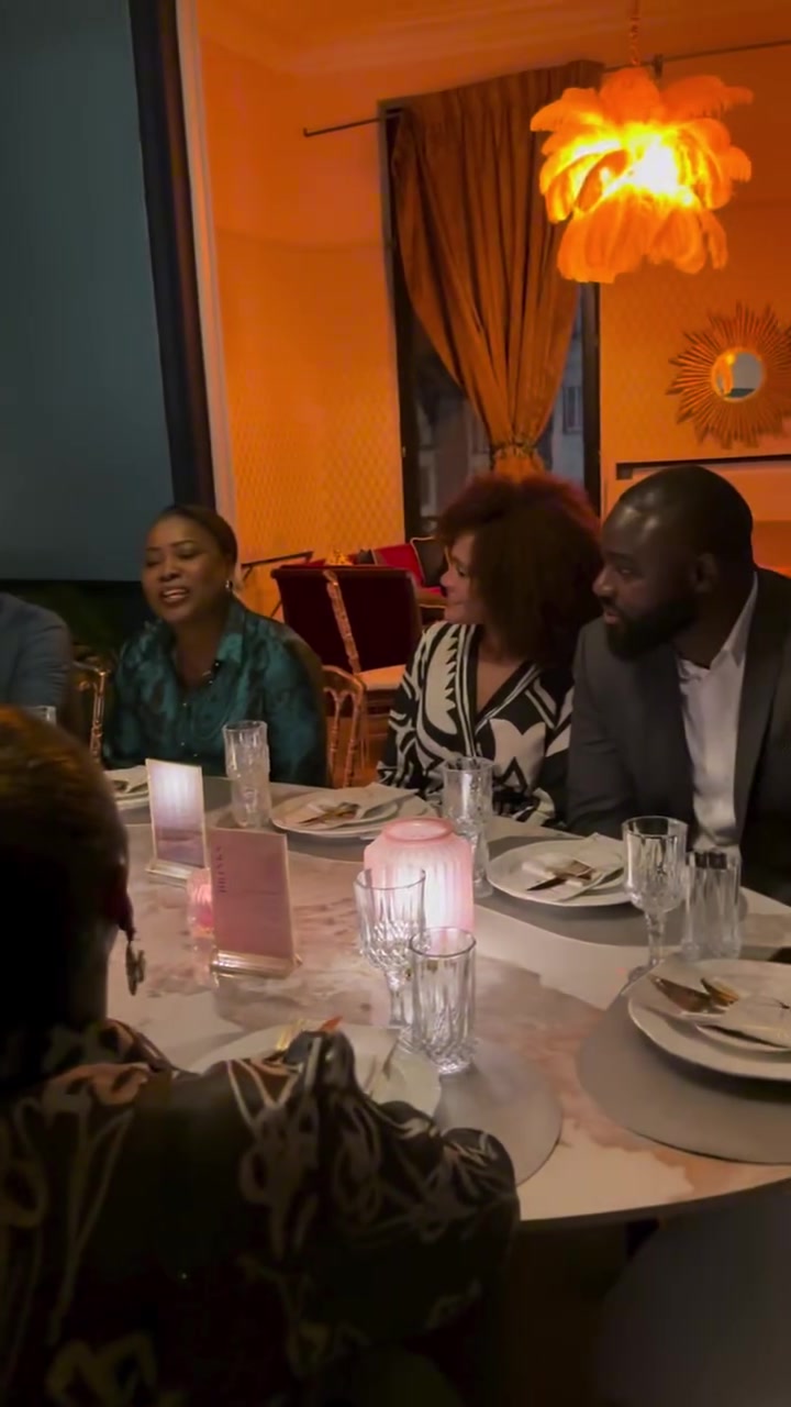 Les participants de la première édition Dinner & Talk réunis autour de la table